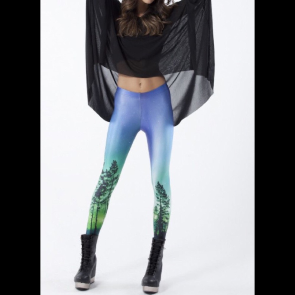 Blackmilk aurora sky leggings